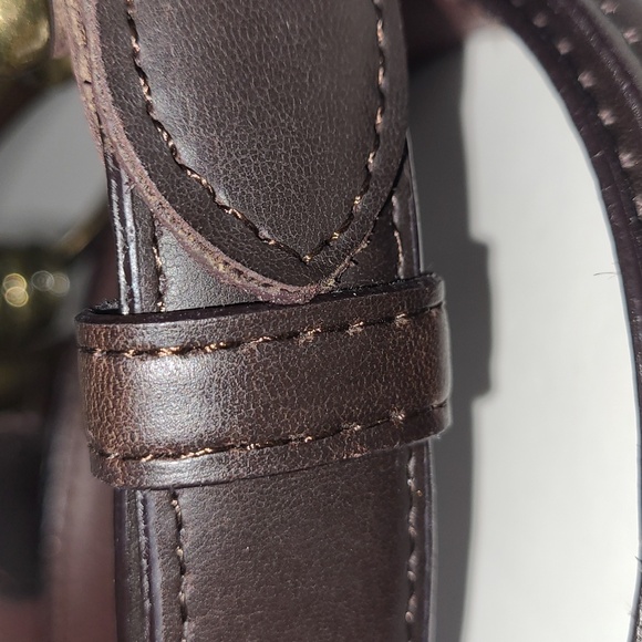 Vintage Van Heusen Belt - Picture 5 of 9